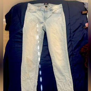 Light Colored Skinny Jeans